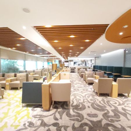 Ambassador Transit Lounge Terminal 3 Singapura Exterior foto