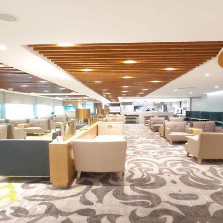 Ambassador Transit Lounge Terminal 3 Singapura Exterior foto