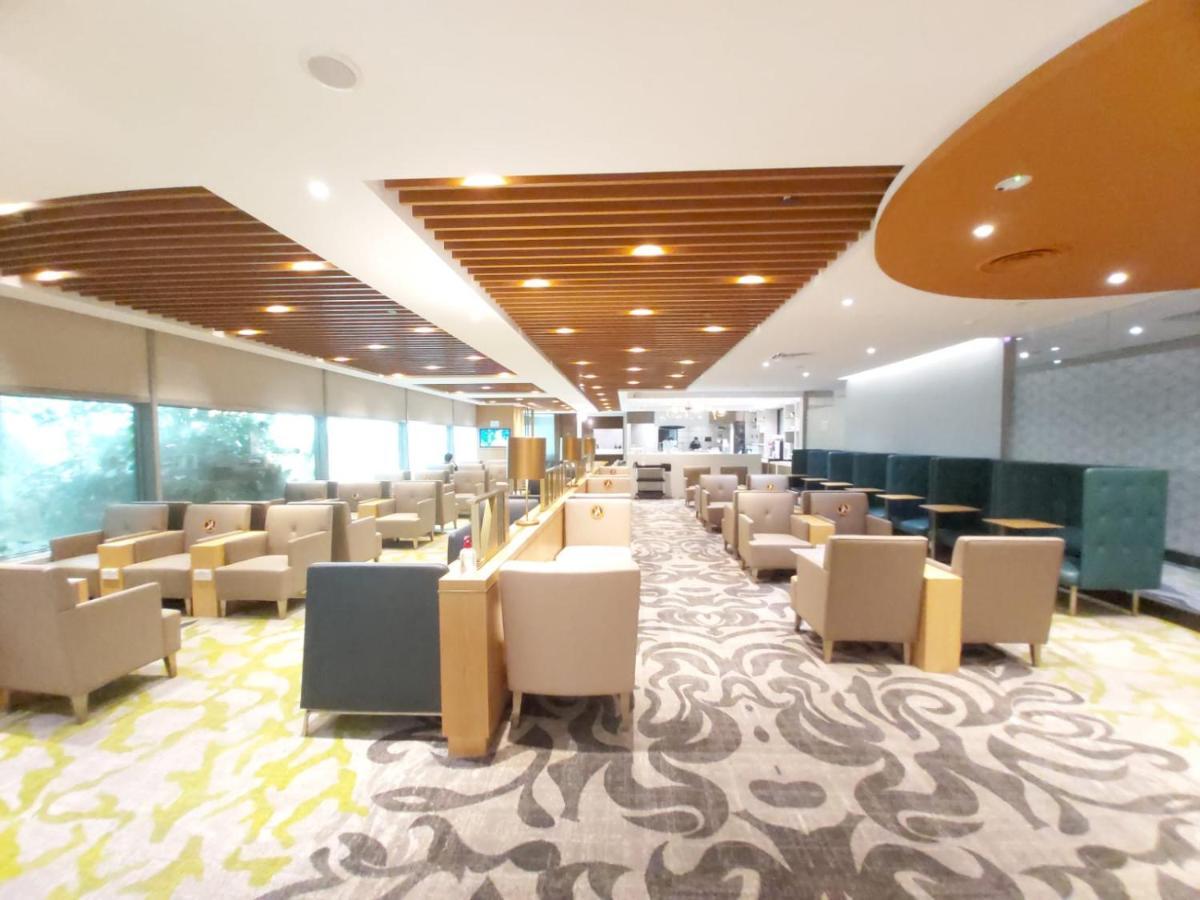 Ambassador Transit Lounge Terminal 3 Singapura Exterior foto